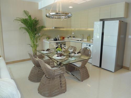 The RIVIERA Wongamat Beach