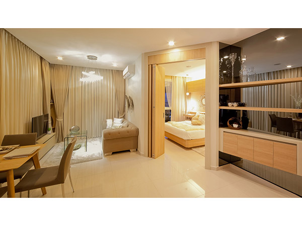 City Garden Tower Corner Unit