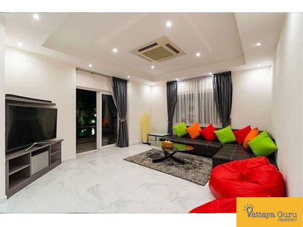 Beautiful Pool Villa 