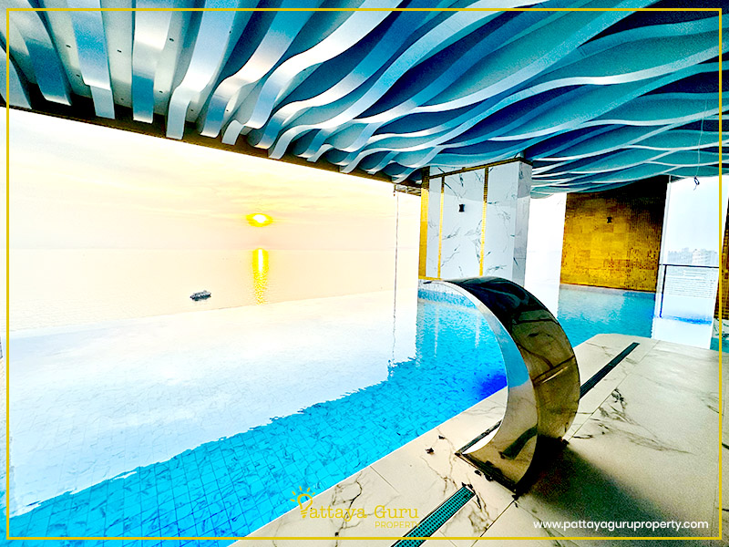 Copacabana Beach Jomtien